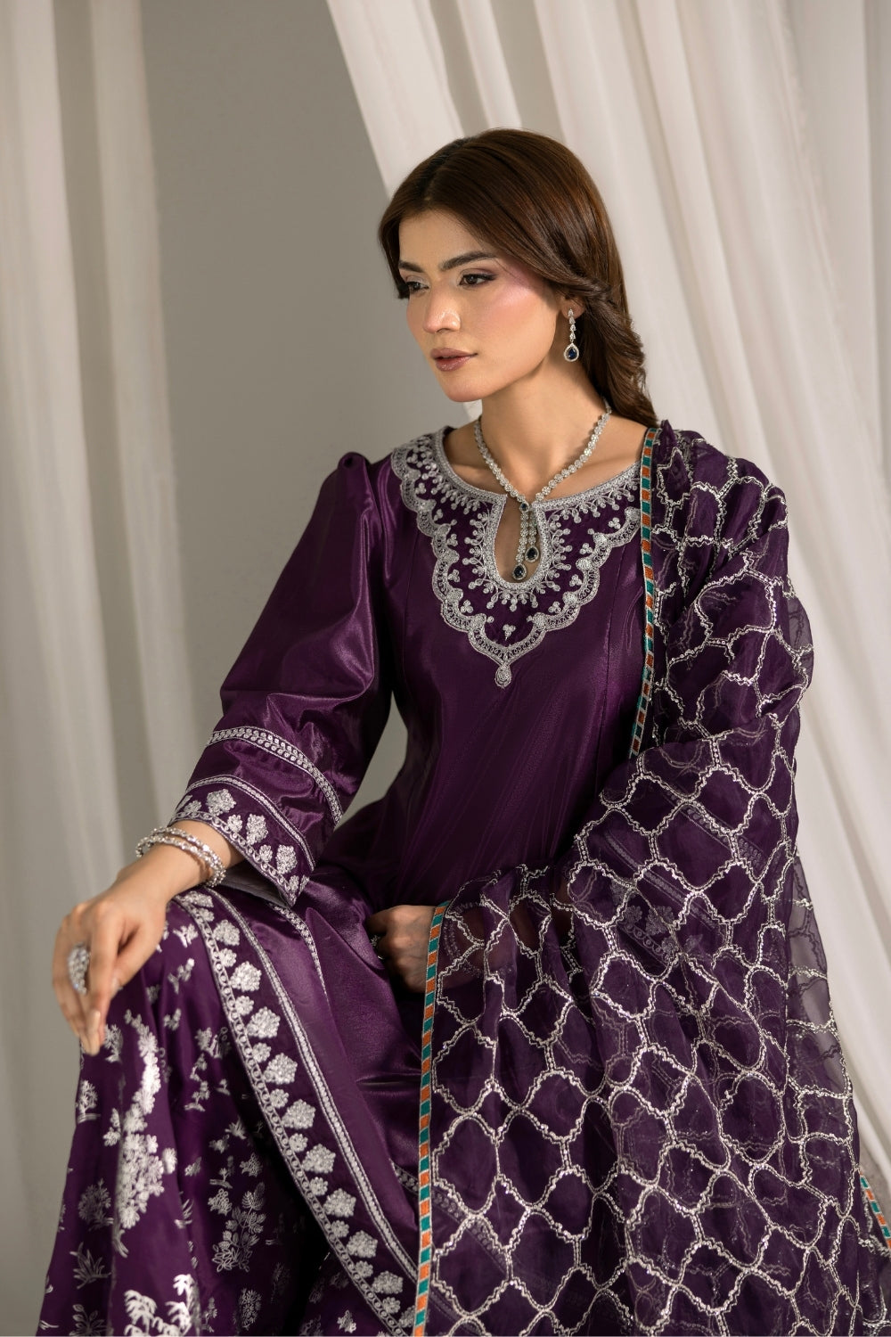 Plum lustre